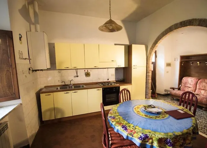 アパート Modern Near Massa Marittima, Shared Pool *